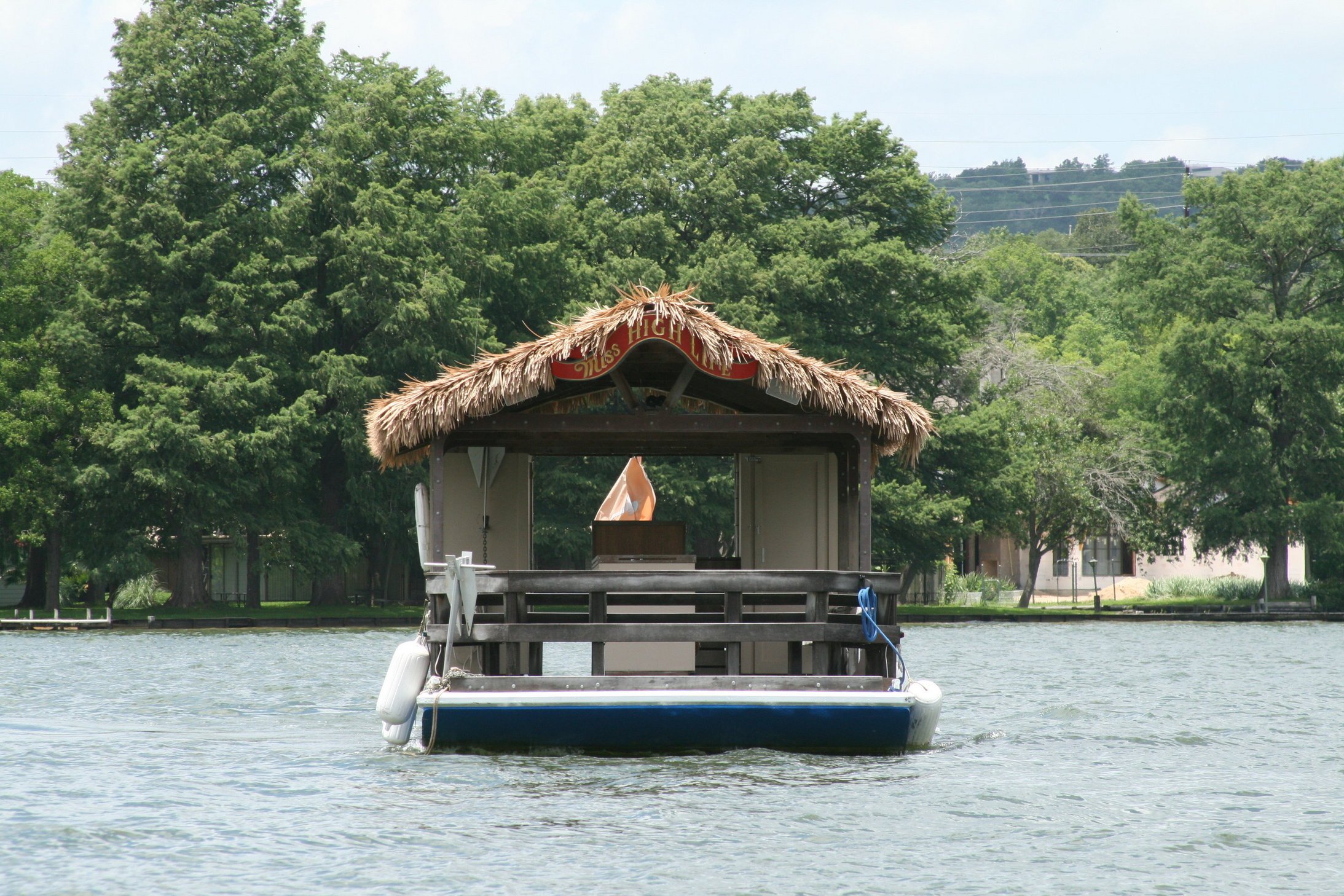 Lake Austin Party Barge 01