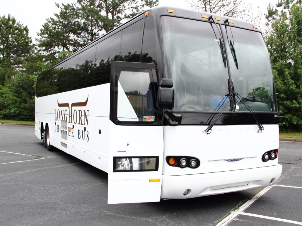 Longhorn Charter Bus Company - Luxury Austin Charter Bus Transportation