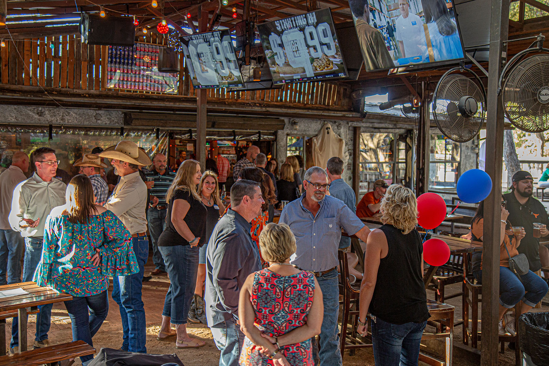 Moontower Saloon - Way South Austin Bar, Beer Garden and Live Music